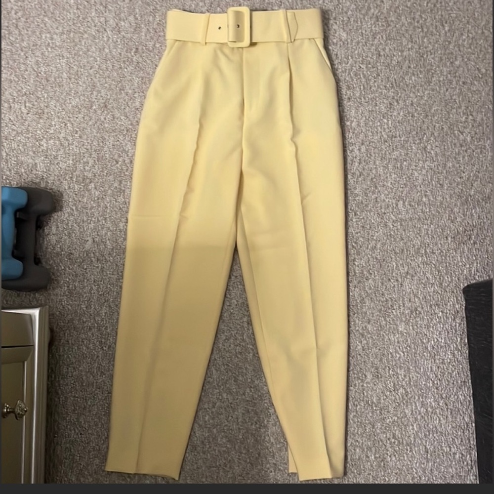 Classic and comfortable ZARA pants